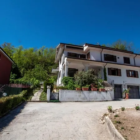 La Freccia E Il Leone