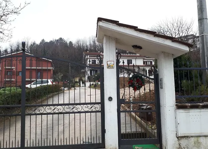 La Freccia E Il Leone Pensión Pratola Peligna