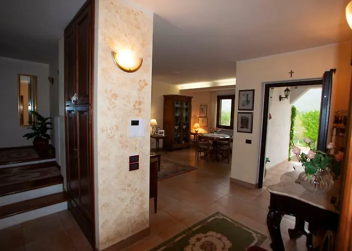 La Freccia E Il Leone Pensión 3*